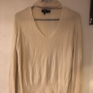 Selling a white long sleeve shirt